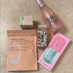 Fabfitfun bundle self care goodies